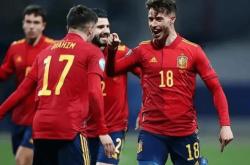 关于足球欧锦赛资格赛小组对手谁与争锋的信息