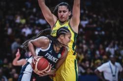 三亿体育体育教练-瑞士女篮夺冠，实力强劲不可小觑