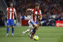 三亿体育体育官方登录入口-包含马德里竞技客场逆转逼平对手，保持不败战绩的词条