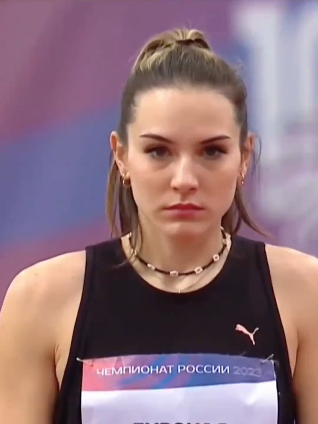 田径女子跳远：美国选手夺冠