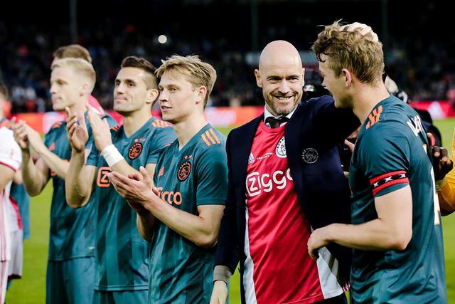 德里赫特完成转会，在新球队展现出色表现备受球迷关注的简单介绍