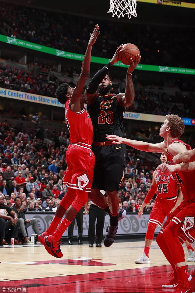 包含勒布朗29+7领鹈鹕逆袭，迎四连胜的词条