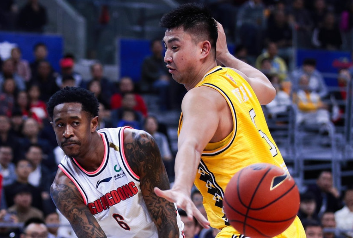 广州男篮客场战胜劲旅,势不可挡的简单介绍 广州男篮客场战胜劲旅,势不可挡的简单介绍