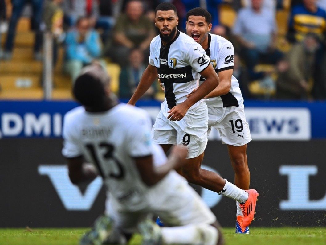 热那亚主场击败帕尔马，豪取三分的简单介绍